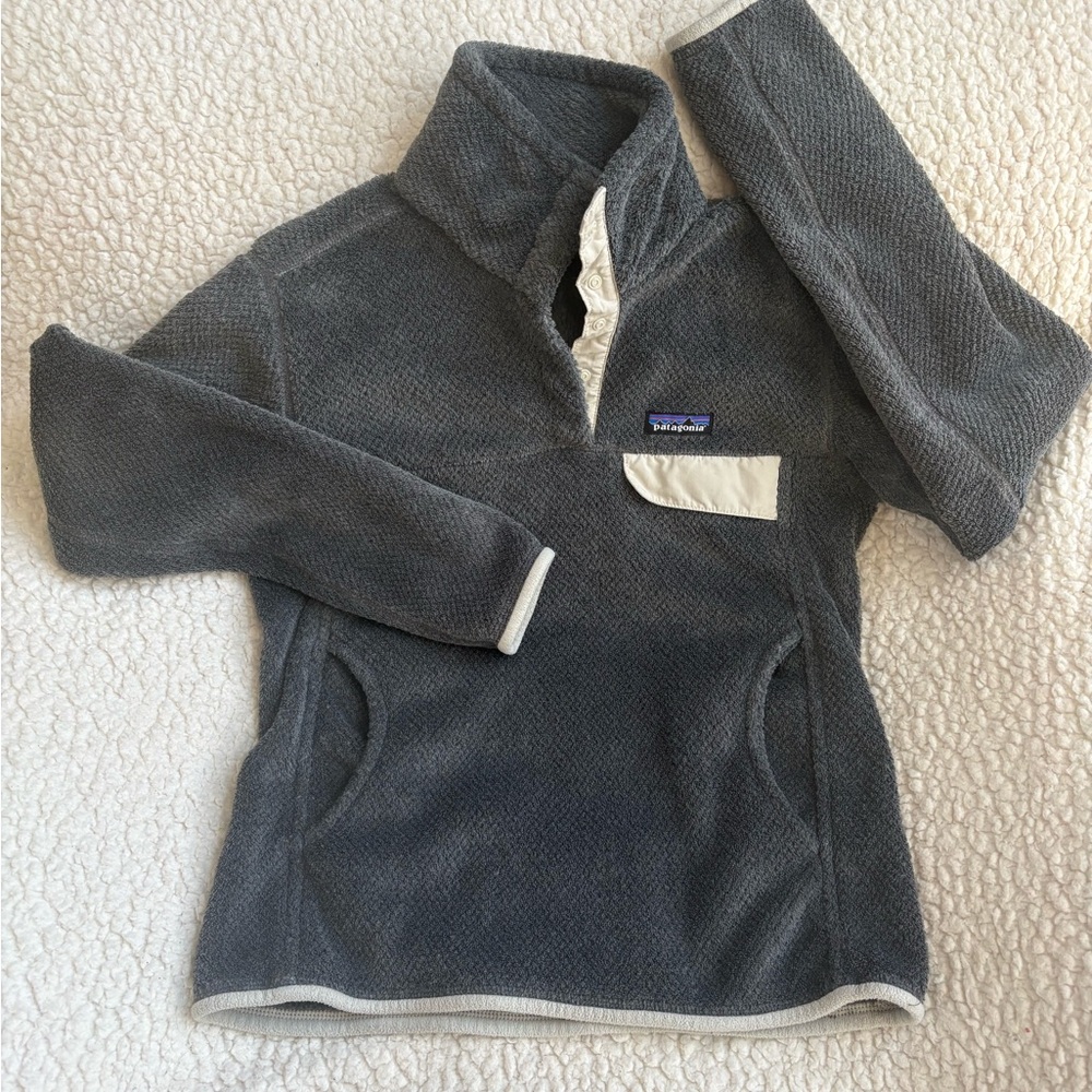 Patagonia Gray and Cream Women's Jacket